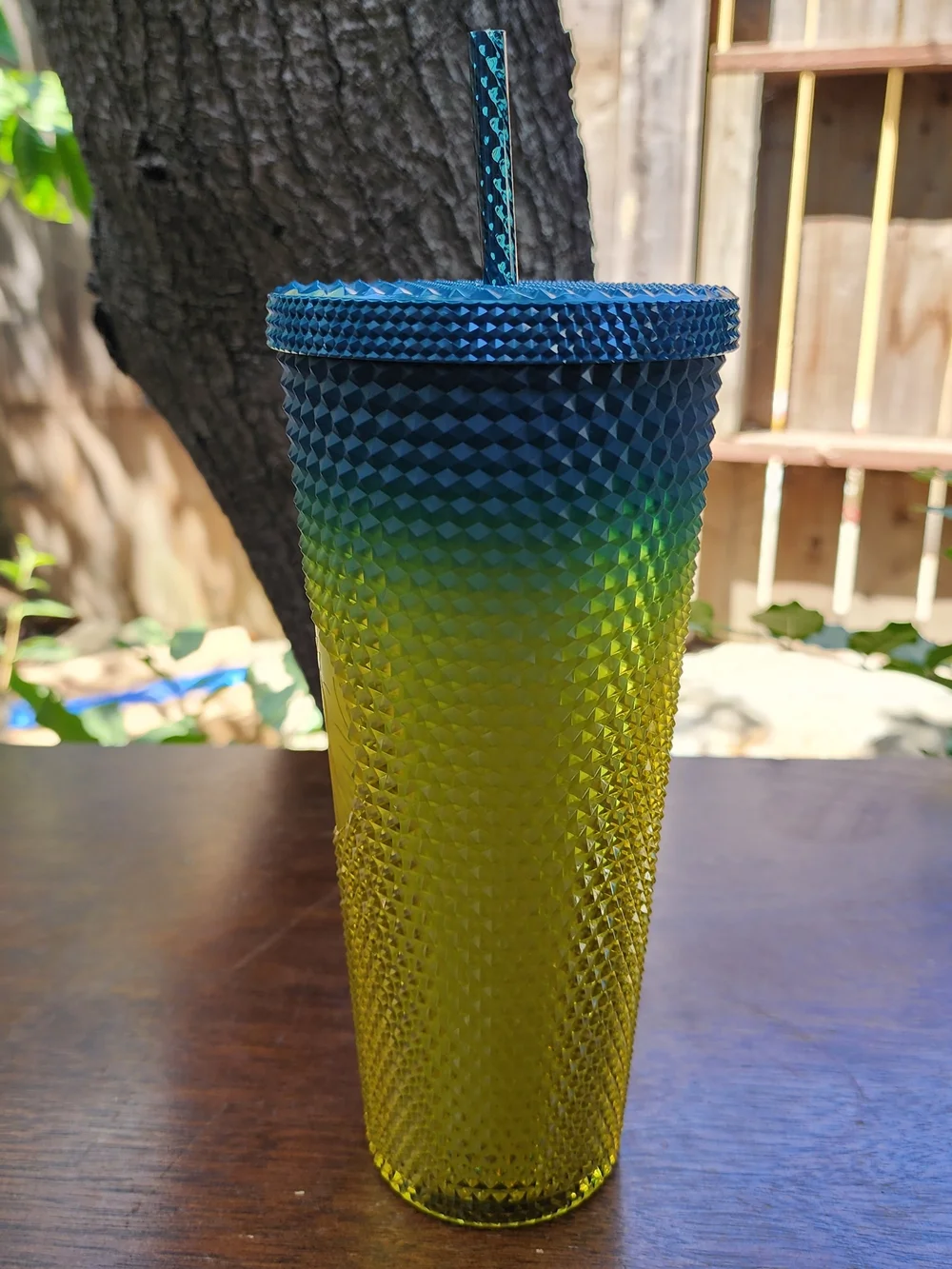 STARBUCKS Fall 2023 Gradient Lemon Yellow Blue Studded Venti Tumbler 24oz